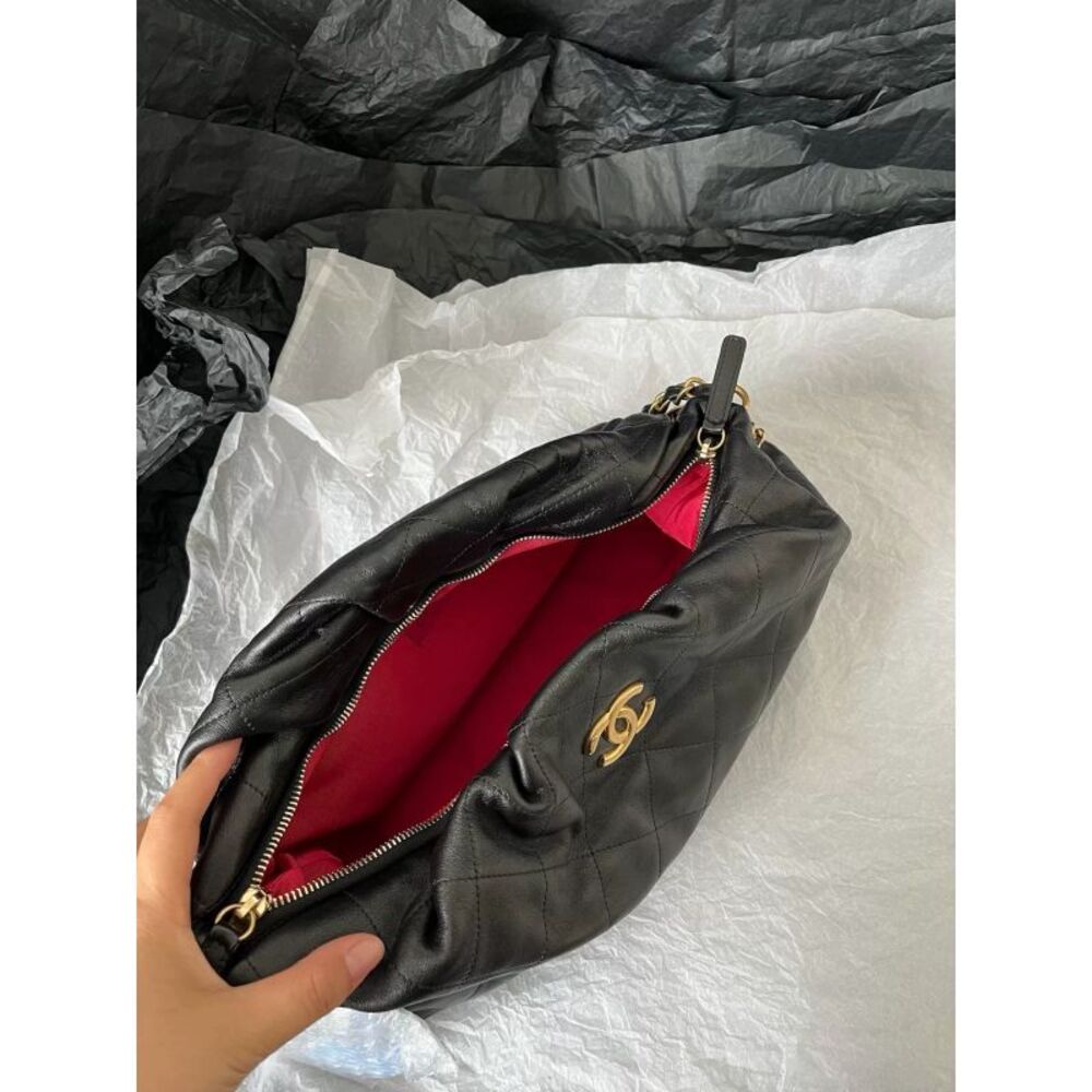 Chanel Women Pre-Loved Bag Very Good Condition - Picture 7 of 9